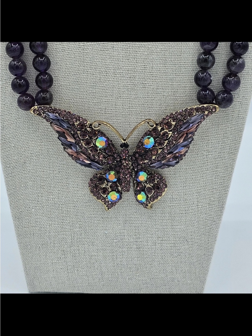 eye candy Purple Butterfly Crystal Pendant Necklace - Picture 6 of 6